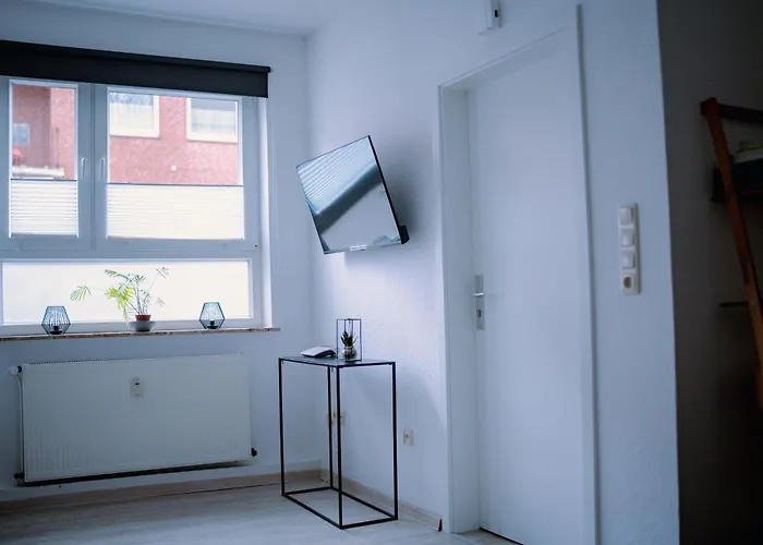 Schoenes In Der Altstadt , Kostenlose Parkplaetze In Der Naehe Emden